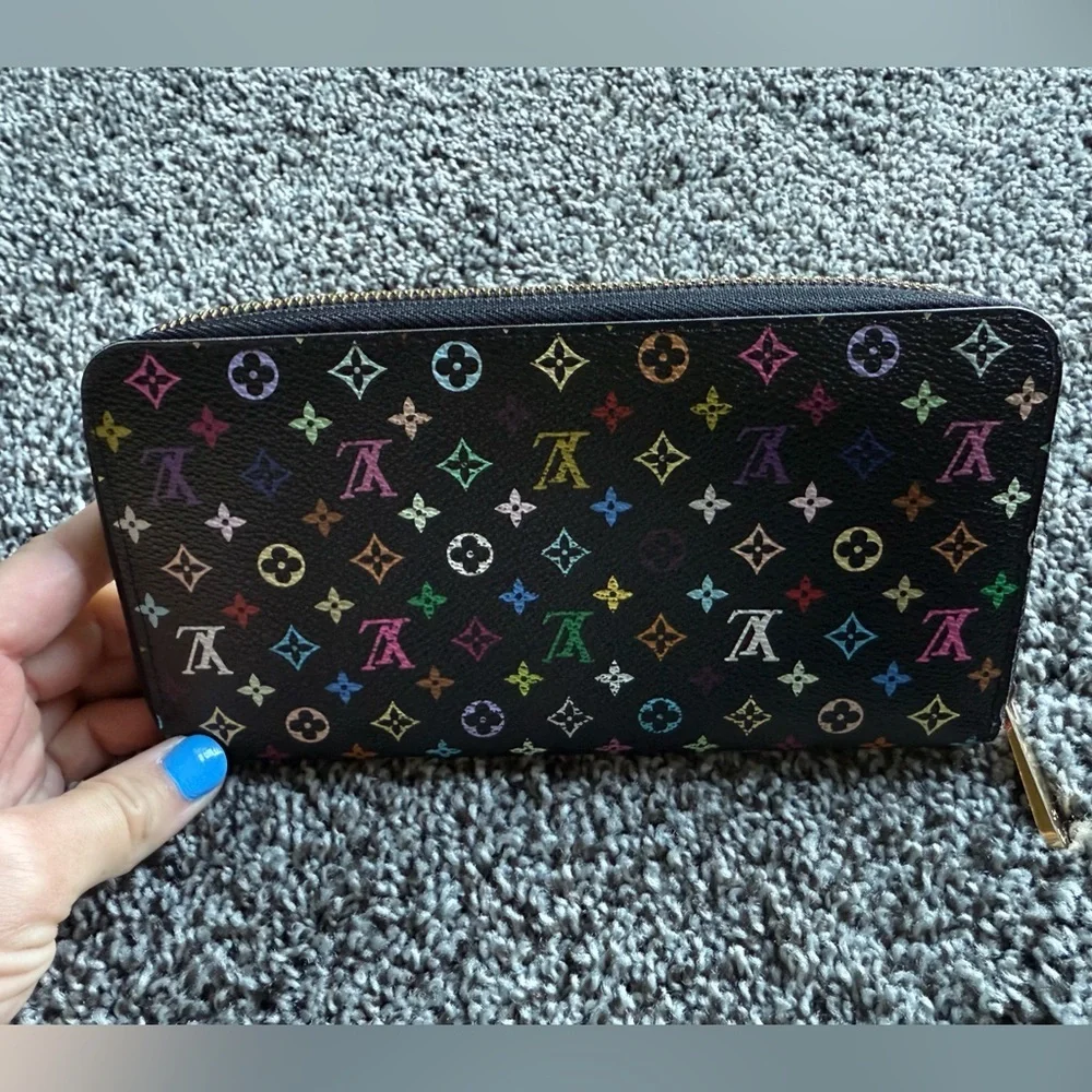 Louis Vuitton black/pink Murakami zip around wallet with COA and dust bag